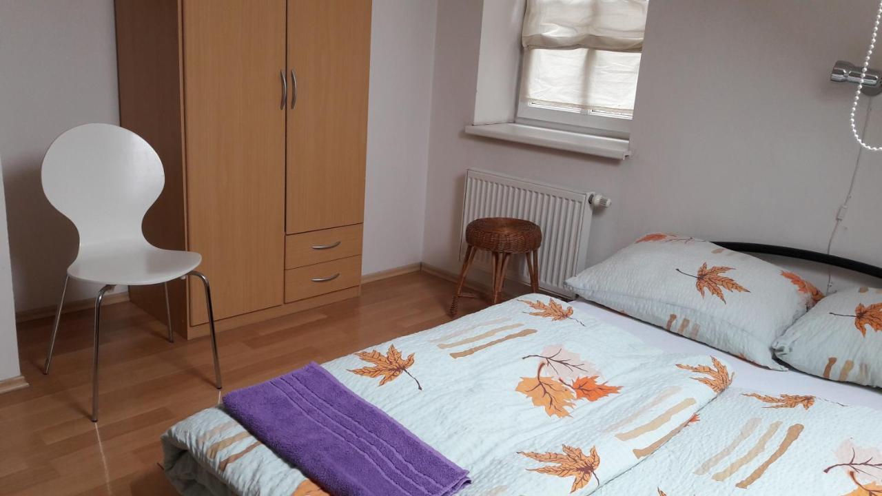 Ferienwohnung Ubytovaci Zarizeni Lovosice Exterior foto